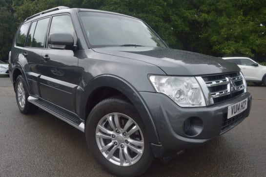 A null MITSUBISHI SHOGUN 3.2 DI-D SG2 5d 197 BHP WARRANTY+MOT+SERVICE HISTORY+2 KEYS