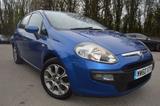 A null FIAT PUNTO EVO 1.2 Active Hatchback 5dr Petrol Euro 5 (s/s) (69 bhp) ULEZ COMPLIANT+PETROL