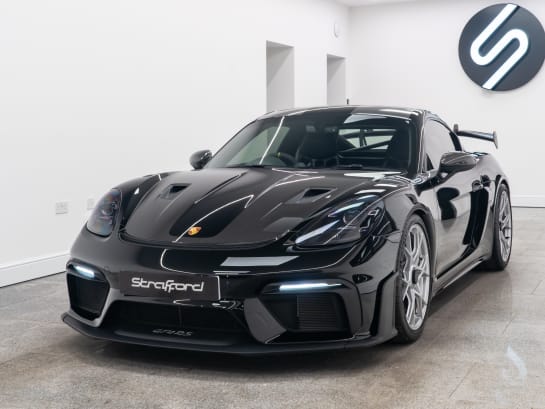 A 2024 PORSCHE CAYMAN 4.0 GT4 RS 2dr PDK