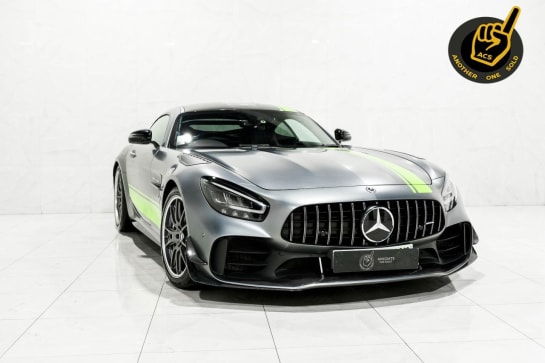 A null MERCEDES-BENZ AMG GT 4.0 V8 BiTurbo R PRO Coupe 2dr Petrol SpdS DCT Euro 6 (s/s) (585 ps) 1 of 7