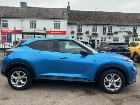 A null NISSAN JUKE 1.0 DIG-T N-CONNECTA 5dr EURO 6 (s/s) CHOICE ONE PRIVATE OWNER