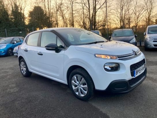 A null CITROEN C3 1.2 PURE TOUCH 5dr EURO 6 WITH SERVICE HISTORY