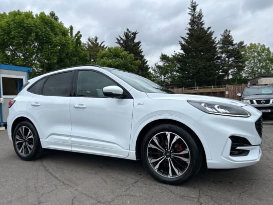 A null FORD KUGA 1.5TDCI ECOBLUE ST-LINE X EDITION SUV 5dr DIESEL EURO 6 (s/s) FINE EXAMPLE,