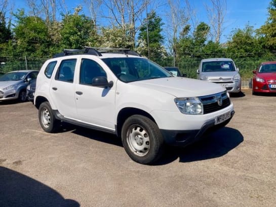 A null DACIA DUSTER 1.6 ACCESS SUV 5dr (105 ps) NEW MOT AND SERVICE