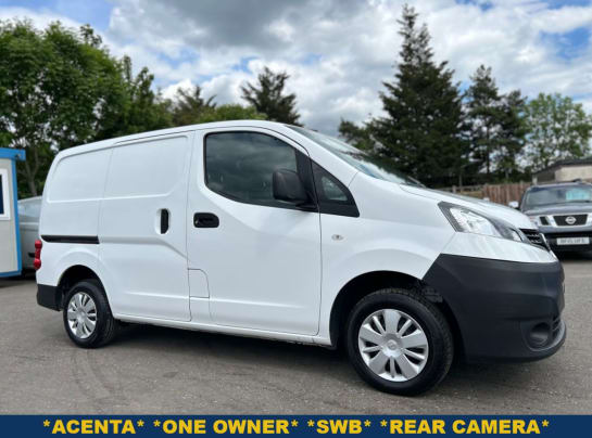 A 2017 NISSAN NV200 1.5DCi ACENTA P/V 6dr SWB ONE OWNER, 5 SERVICES