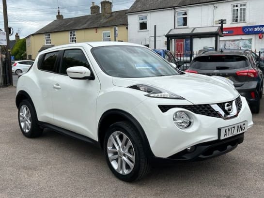 A null NISSAN JUKE 1.6 N-CONNECTA SUV 5dr XTRON AUTOMATIC EURO 6 (117 ps)