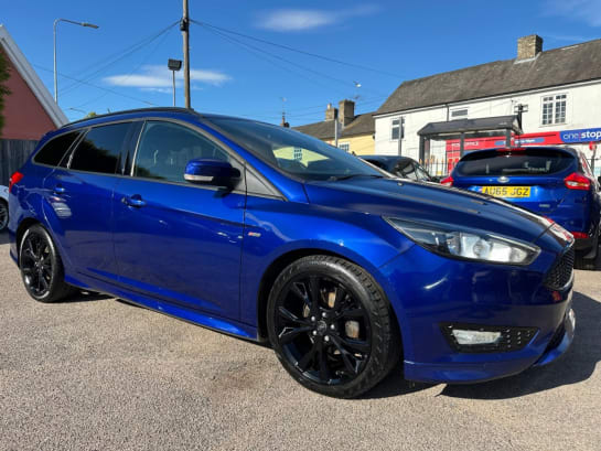 A null FORD FOCUS 1.5 TDCi ECOBOOST ST-LINE ESTATE 5dr DIESEL EURO 6 (s/s) (120 ps) SERVICE H