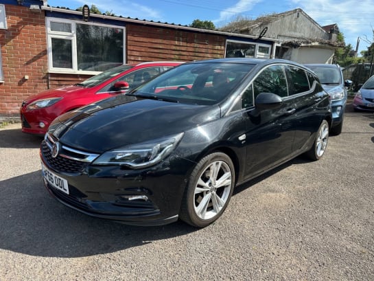 A null VAUXHALL ASTRA 1.6 CDTi BiTurbo SRi Nav Hatchback 5dr Diesel Manual Euro 6 (s/s) (160 ps)