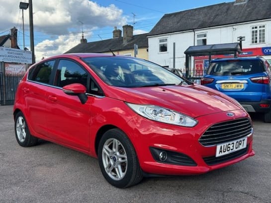 A null FORD FIESTA 1.25 ZETEC 5dr LOW MILEAGE WITH SERVICE HISTORY