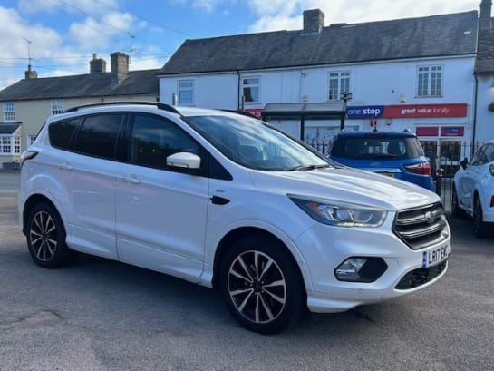 A null FORD KUGA 2.0 TDCi ECOBLUE ST-LINE SUV 5dr DIESEL EURO 6 (s/s) (150 ps)WITH SERVICE H