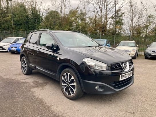 A 2013 NISSAN QASHQAI 1.5 dCi 360 SUV 5dr DIESEL MANUAL 2WD (110 ps)