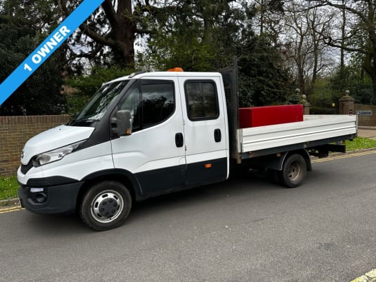 A 2015 IVECO DAILY 35C13D