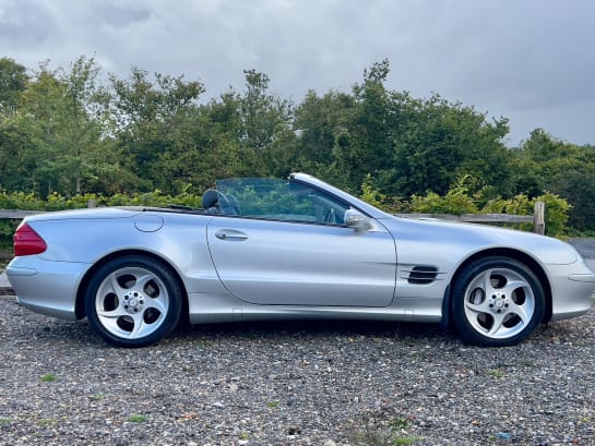 A null MERCEDES-BENZ SL SL500 R230
