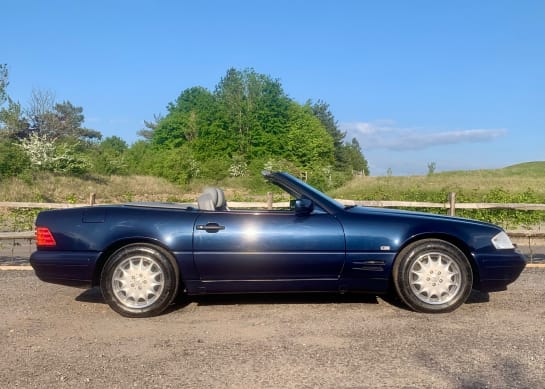 A null MERCEDES-BENZ SL 320 R129