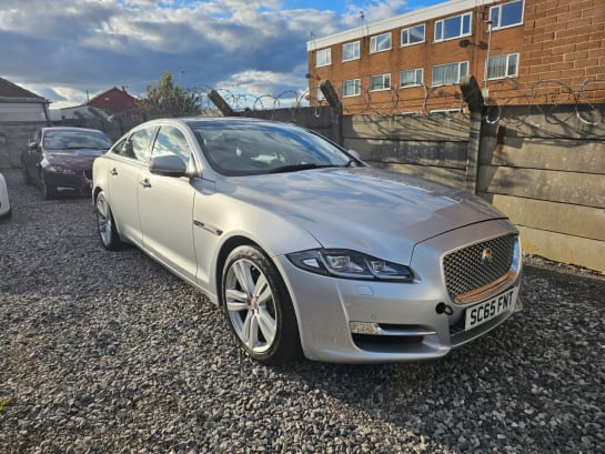 A null JAGUAR XJ 3.0 D V6 PREMIUM LUXURY 4d 296 BHP