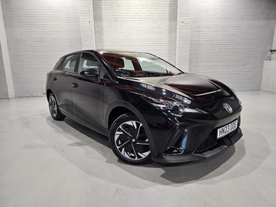A null MG MG4 64kWh SE Long Range Hatchback 5dr Electric Auto (203 ps)