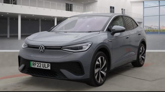 A null VOLKSWAGEN ID.5 Pro Performance 77kWh Style SUV 5dr Electric Auto (204 ps)