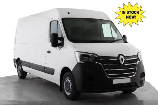 A 2023 RENAULT MASTER LM35 START DCI