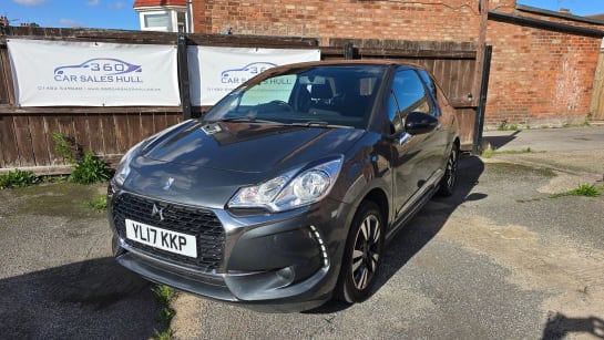 A 2017 DS AUTOMOBILES DS 3 1.2 PureTech Chic