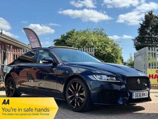A null JAGUAR XF D V6 S