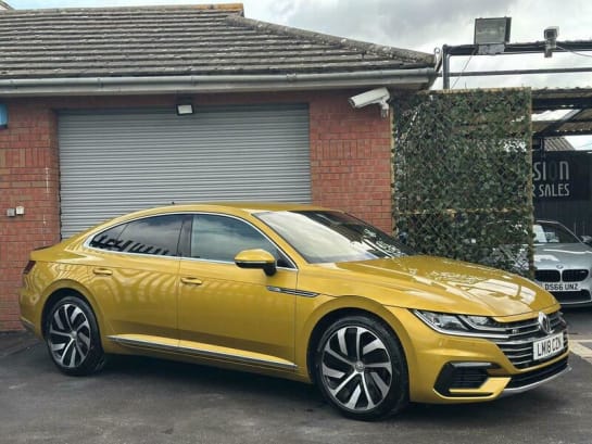 A null VOLKSWAGEN ARTEON 2.0 TSI R-Line Fastback DSG Euro 6 (s/s) 5dr