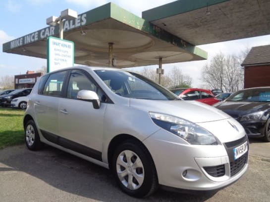 A 2009 RENAULT SCENIC EXPRESSION VVT