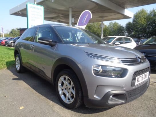 A null CITROEN C4 CACTUS 1.2 PURETECH FEEL S/S 5d 109 BHP 5 SERVICE STAMPS 12 MONTHS MOT