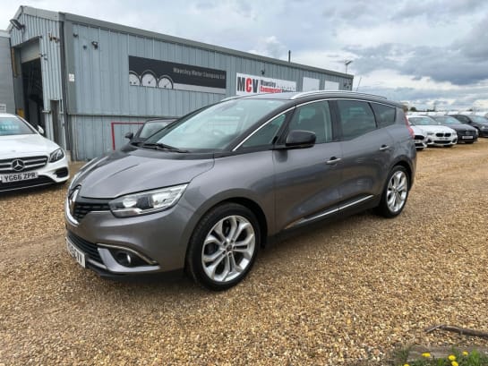 A 2019 RENAULT SCENIC GRAND ICONIC TCE