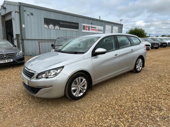 A null PEUGEOT 308 1.2 PURETECH S/S SW ACTIVE 5d 110 BHP