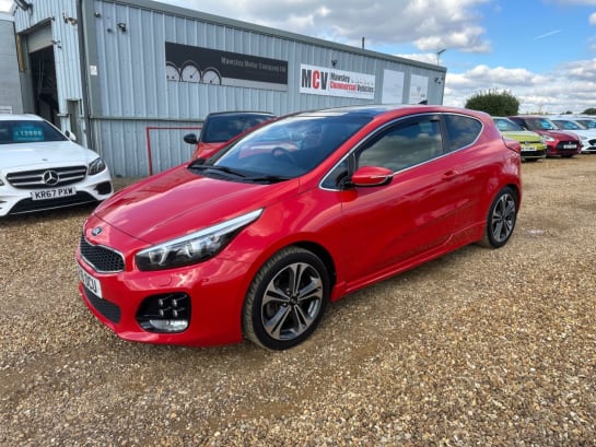 A null KIA PRO CEED 1.6 CRDI GT-LINE S ISG 3d 134 BHP