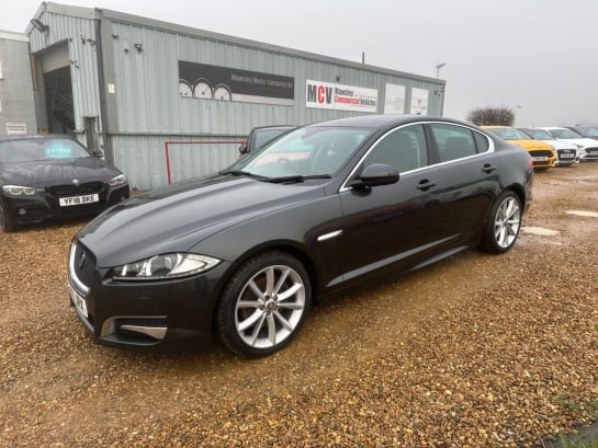 A null JAGUAR XF 2.2d Sport Saloon 4dr Diesel Auto Euro 5 (s/s) (200 ps)