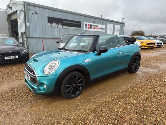 A null MINI CONVERTIBLE 2.0 Cooper S Convertible 2dr Petrol Manual Euro 6 (s/s) (192 ps)