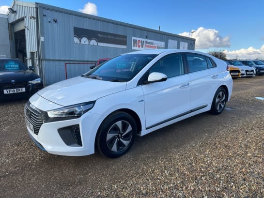 A null HYUNDAI IONIQ 1.6 h-GDi Premium Hatchback 5dr Petrol Hybrid DCT Euro 6 (s/s) (141 ps)