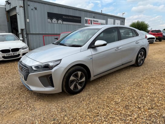 A null HYUNDAI IONIQ 1.6 h-GDi GPF Premium Hatchback 5dr Petrol Hybrid DCT Euro 6 (s/s) (141 ps)