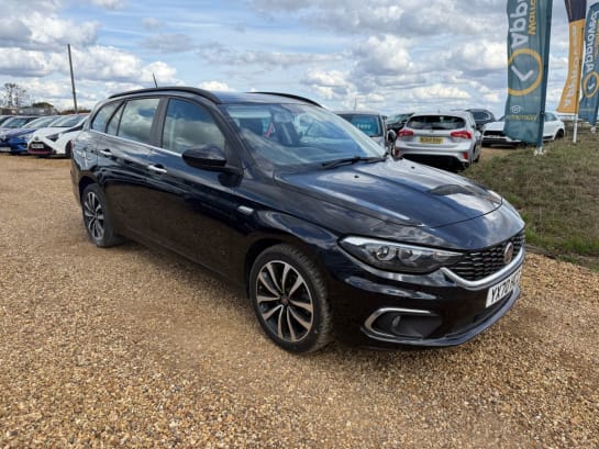 A null FIAT TIPO 1.6 MultiJetII Lounge Estate 5dr Diesel Manual Euro 6 (s/s) (120 ps)