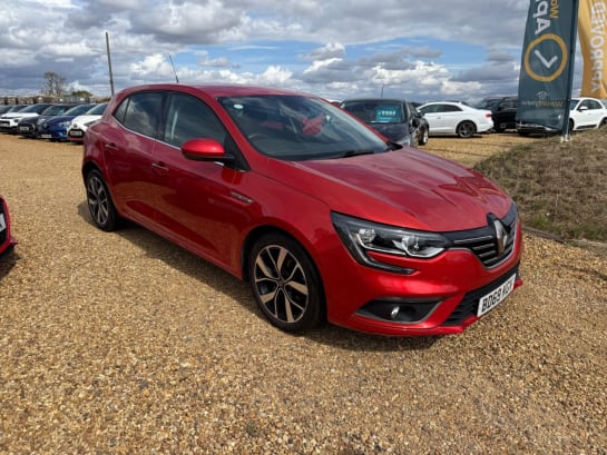 A null RENAULT MEGANE 1.3 TCe Iconic Hatchback 5dr Petrol Manual Euro 6 (s/s) (140 ps)