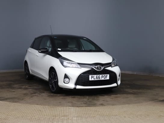 A null TOYOTA YARIS 1.33 Dual VVT-i Design Hatchback 5dr Petrol Manual Euro 6 (99 ps)