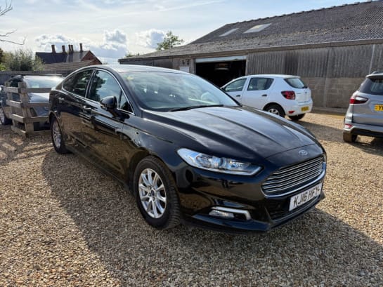A null FORD MONDEO 2.0 TDCi Titanium Hatchback 5dr Diesel Manual Euro 6 (s/s) (150 ps)