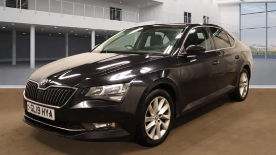 A null SKODA SUPERB 1.5 TSI ACT SE Technology Hatchback 5dr Petrol Manual Euro 6 (s/s) (150 ps)