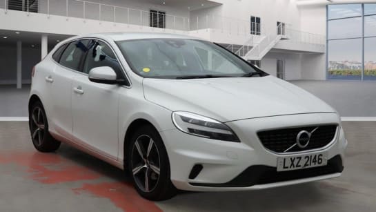 A 2017 VOLVO V40 2.0 D2 R-Design Nav Plus Hatchback 5dr Diesel Manual Euro 6 (s/s) (120 ps)