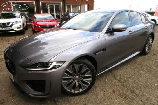 A 2019 JAGUAR XE R-DYNAMIC S