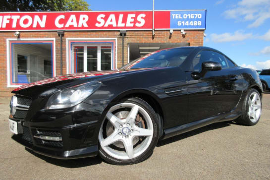 A null MERCEDES-BENZ SLK 2.1 SLK250 CDI AMG Sport Convertible 2dr Diesel G-Tronic+ Euro 5 (s/s) (204
