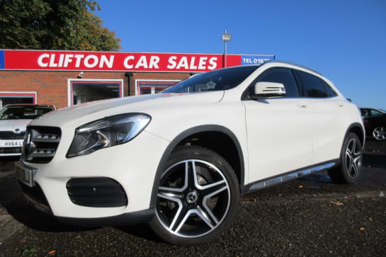 A null MERCEDES-BENZ 180 2.1 GLA200d AMG Line SUV 5dr Diesel Manual Euro 6 (s/s) (136 ps)