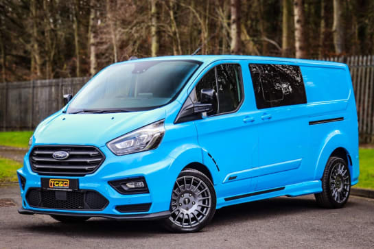 A null FORD TRANSIT CUSTOM MS- RT 2.0 320 EcoBlue MS-RT Crew Van Double Cab 5dr Diesel Auto L2 H1 Euro 6 (s/s