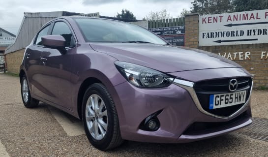 A 2015 MAZDA MAZDA 2 SE-L NAV