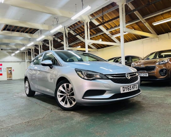 A 2016 VAUXHALL ASTRA DESIGN