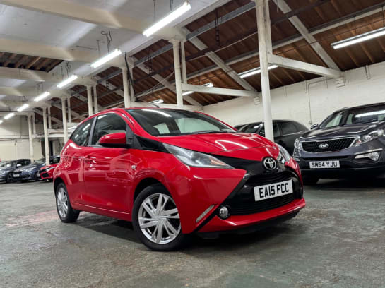 A null TOYOTA AYGO 1.0 VVT-i x-pression x-wave x-shift Euro 5 5dr Euro 5