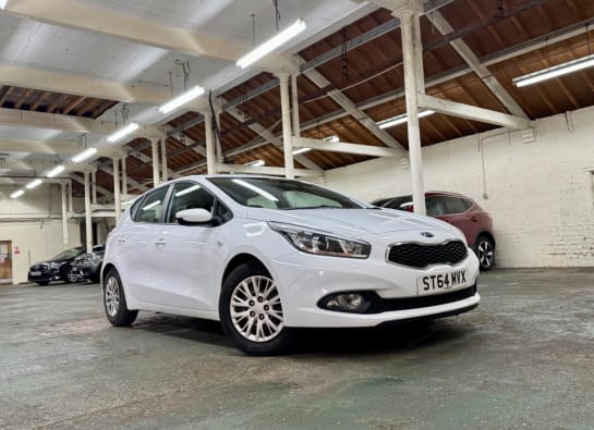 A null KIA CEED 1.6 CRDi EcoDynamics 1 Euro 5 (s/s) 5dr