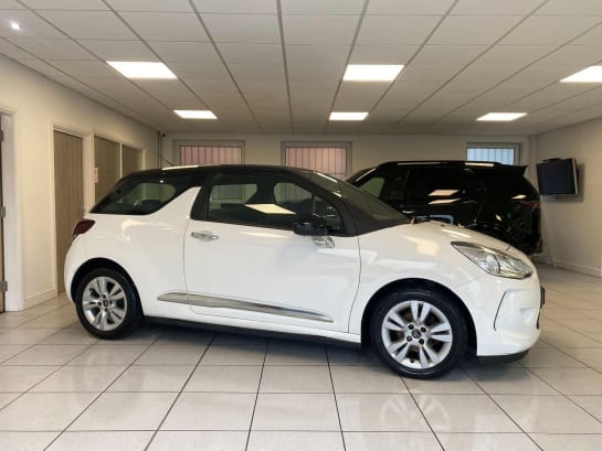 A 2014 CITROEN DS3 1.2 VTi DSign Plus Euro 5 3dr