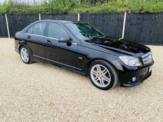 A 2010 MERCEDES-BENZ C CLASS 1.8 C180 BlueEfficiency Sport Saloon 4dr Petrol Auto Euro 5 (156 ps)